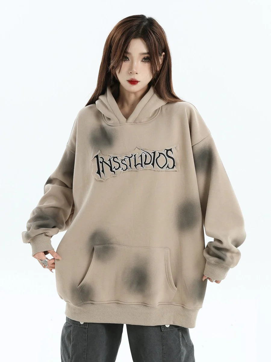 [INSstudios] SPRAY PAINT LOGO LOOSE HOODIE ST1199