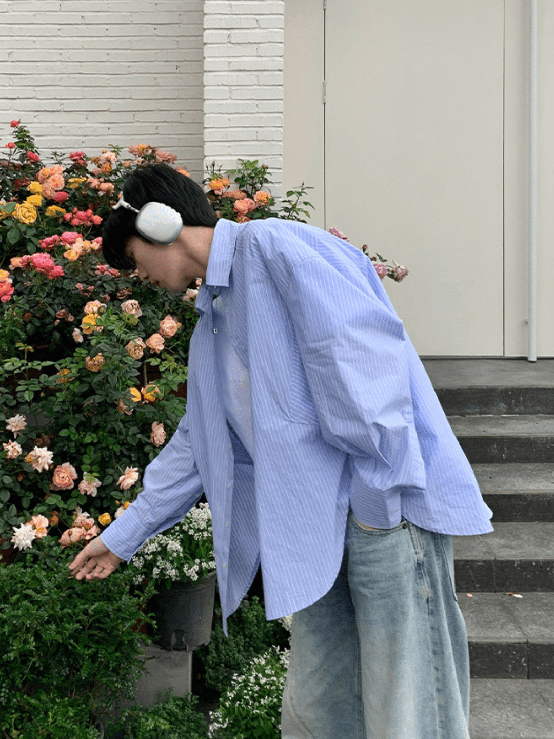 [ONELYC1NS] korean blue and white loose shirt ST2008