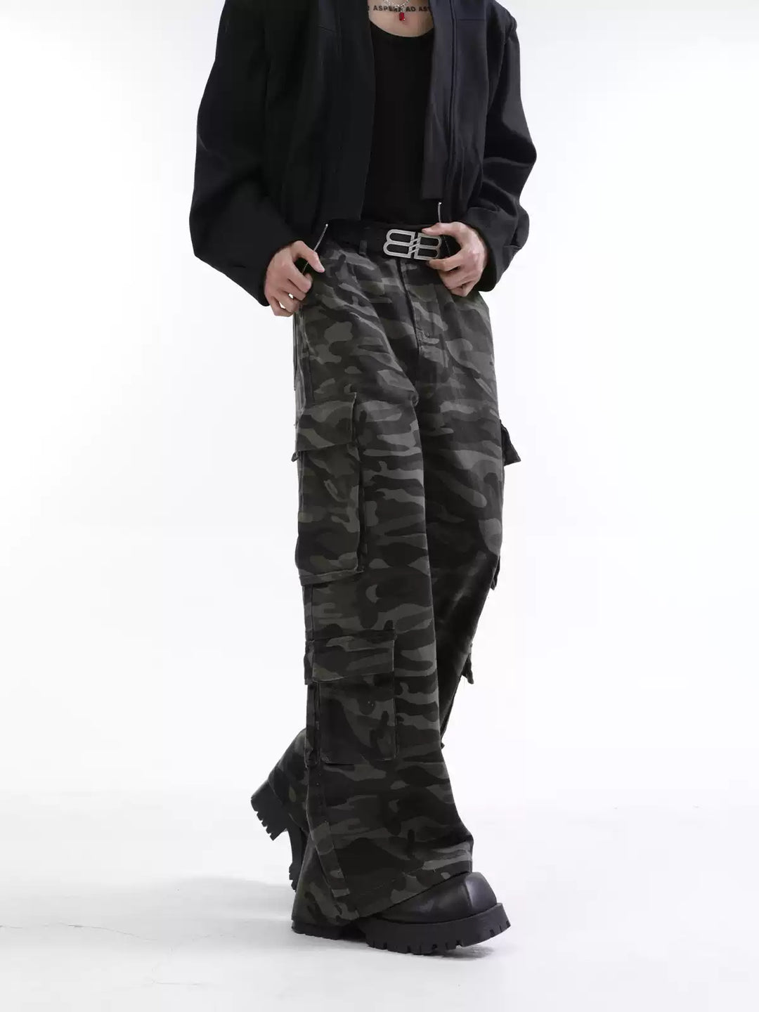 [FLAT ROOM] CAMO MULTI-POCKET WIDE CARGO PANTS st2070